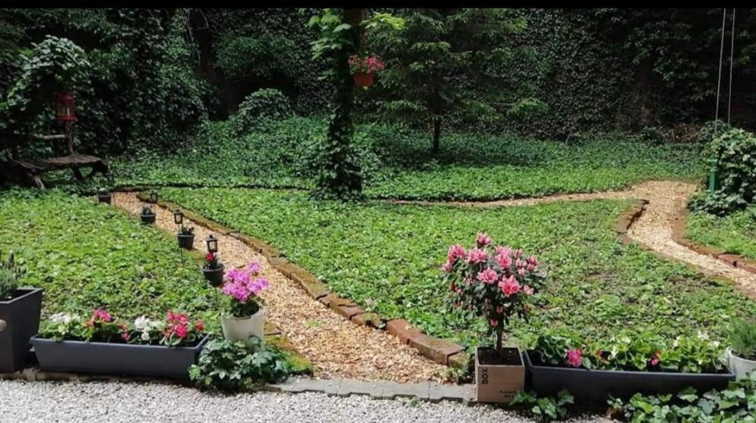 ザグレブCity Centar Apartman With Gardenアパートメント エクステリア 写真